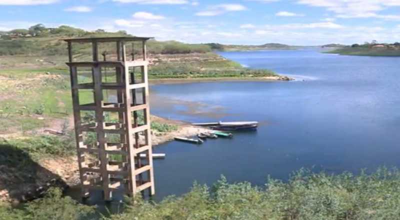 acude_continua_subindo